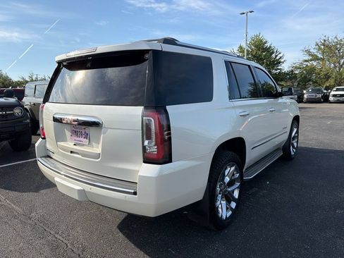 Used 2015 GMC Yukon Denali w/ Touring Package AWD/4WD image 3