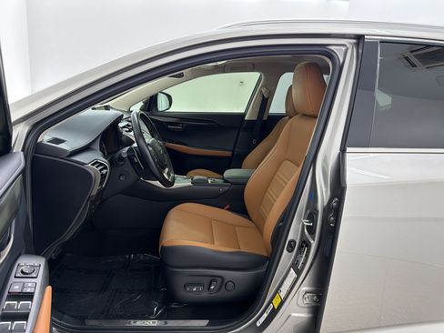 Certified 2021 Lexus NX 300 FWD w/ Premium Package image 5
