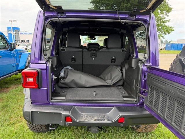 New 2026 Jeep Wrangler Unlimited Rubicon 392 w/ Quick Order Package 27X Moab AWD/4WD image 7