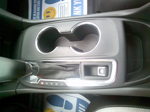 Certified 2023 Chevrolet Equinox LT image 16