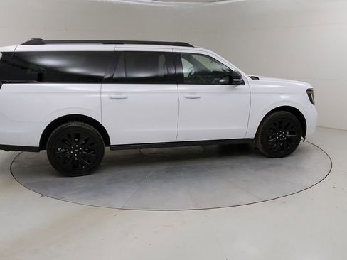 Certified 2025 Ford Expedition Max Platinum w/ Stealth Appearance Package AWD/4WD image 14