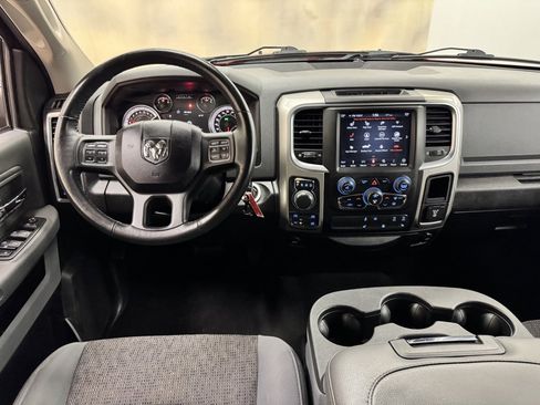 Used 2019 RAM 1500 Big Horn image 16