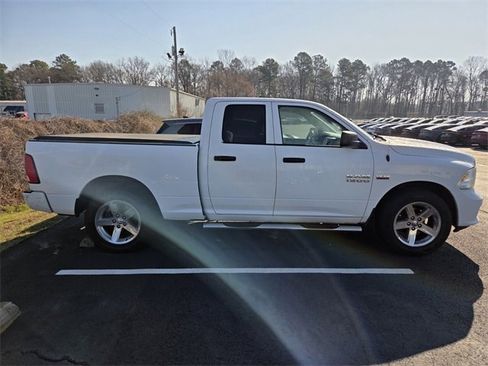 Used 2015 RAM 1500 Express image 4