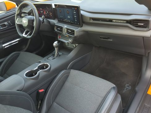 Certified 2026 Ford Mustang Coupe RWD image 47