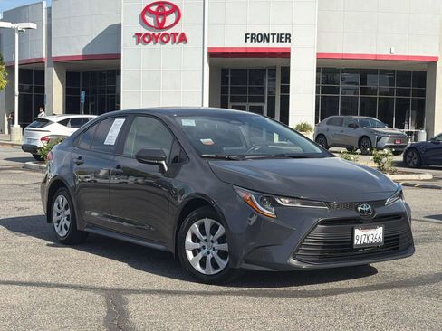 Certified 2026 Toyota Corolla LE image 1