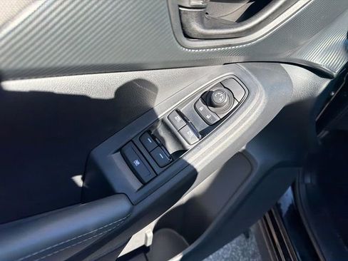 Certified 2025 Subaru Crosstrek 2.0i Premium image 26