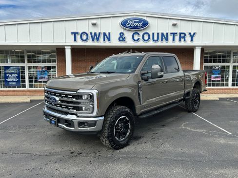 New 2026 Ford F350 Lariat w/ Tremor Off-Road Package image 4