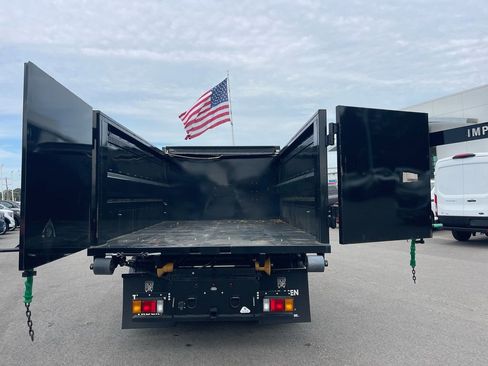 Used 2024 Chevrolet Low Cab Forward image 21