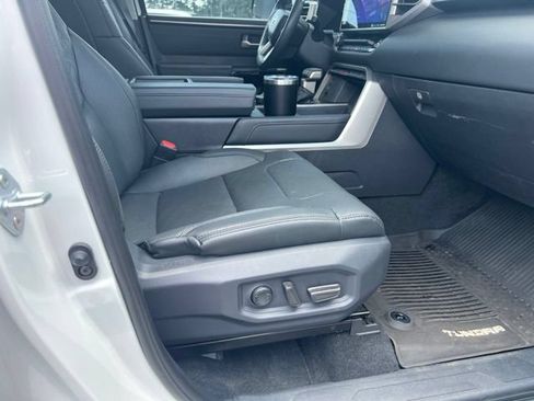 Used 2023 Toyota Tundra Limited AWD/4WD image 8