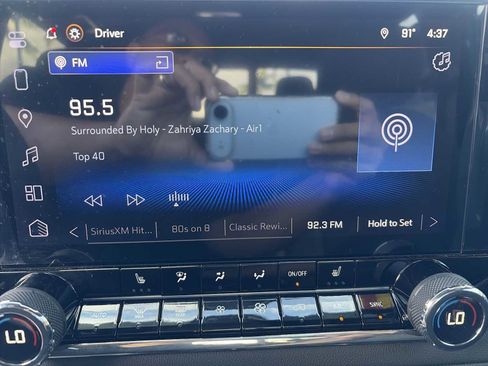 Used 2025 Chevrolet Colorado LT image 12