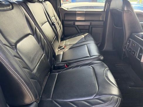 Used 2018 Ford F150 XLT w/ Equipment Group 302A Luxury AWD/4WD image 9
