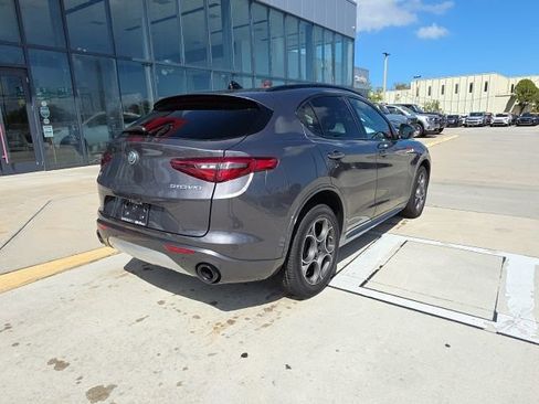 Used 2022 Alfa Romeo Stelvio Ti w/ Active Assist Plus Package image 4