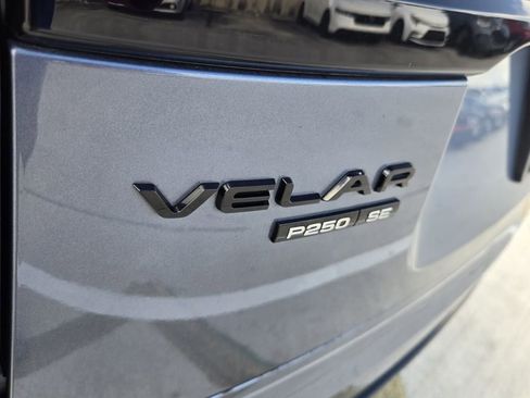 Used 2019 Land Rover Range Rover Velar R-Dynamic SE AWD/4WD image 12