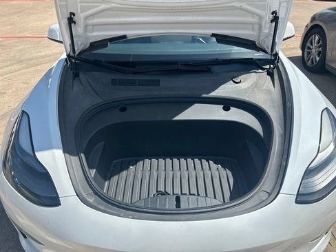 Used 2023 Tesla Model 3 Standard Range RWD image 17
