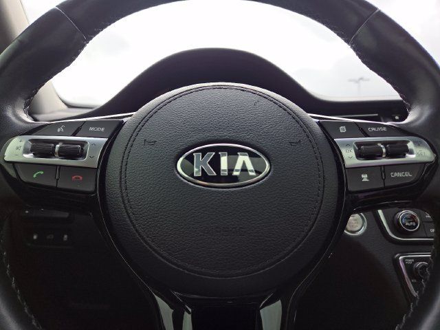 Used 2018 Kia Cadenza Technology FWD image 29