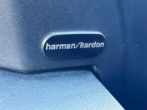 Used 2022 Dodge Charger Scat Pack image 17