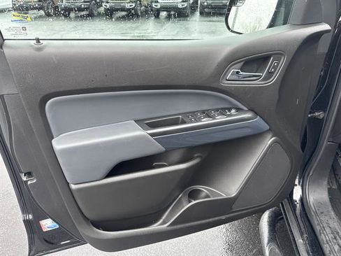 Used 2016 Chevrolet Colorado Z71 image 7