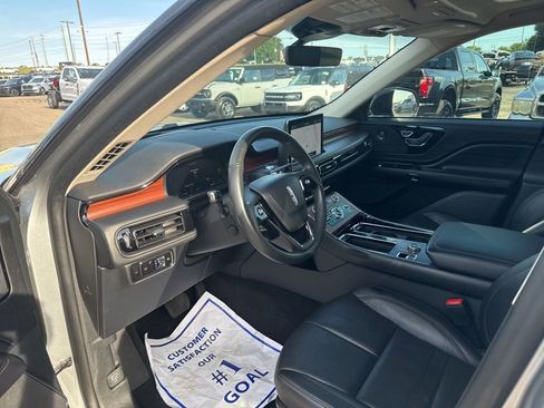 Used 2023 Lincoln Aviator Reserve w/ Equipment Group 201A RWD image 22