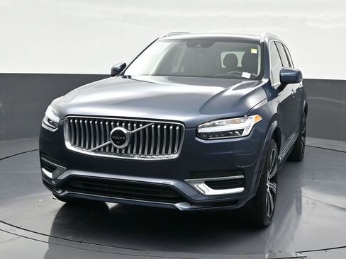 Certified 2022 Volvo XC90 T8 Inscription w/ Advanced Package image 9