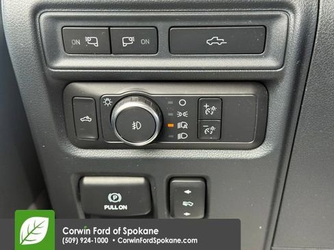 Used 2021 Ford F150 Lariat w/ Equipment Group 502A High AWD/4WD image 26