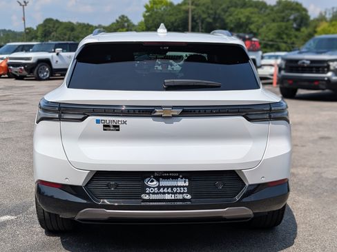 Used 2025 Chevrolet Equinox EV LT w/ Convenience Package II FWD image 8