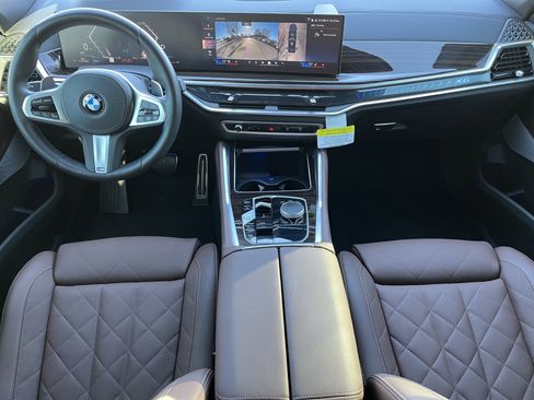 Used 2026 BMW X6 xDrive40i image 3