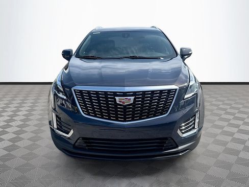 Used 2025 Cadillac XT5 Luxury FWD image 2