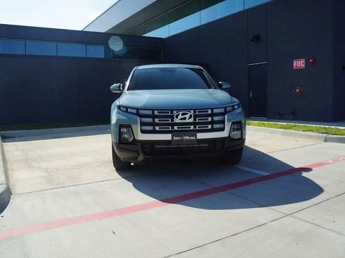 New 2026 Hyundai Santa Cruz SE image 2