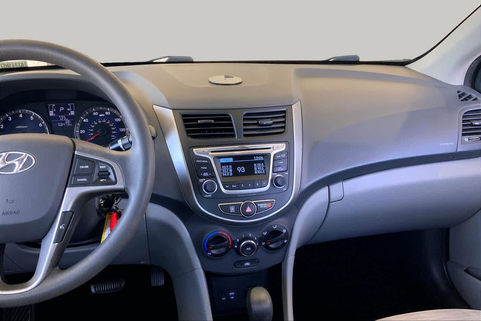 Used 2017 Hyundai Accent Value Edition FWD image 7