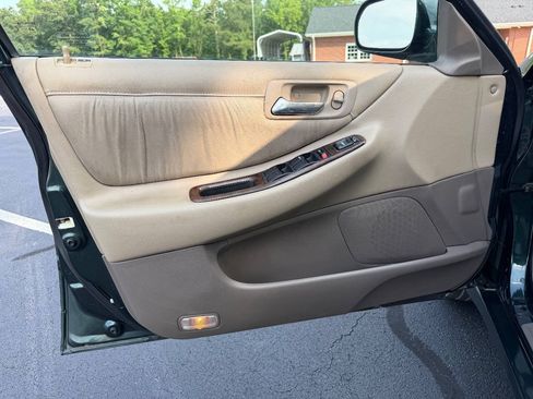 Used 1999 Honda Accord EX image 10