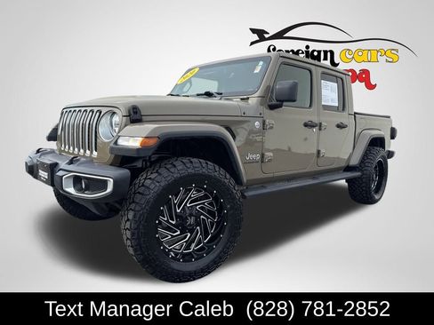 Used 2020 Jeep Gladiator Overland image 1