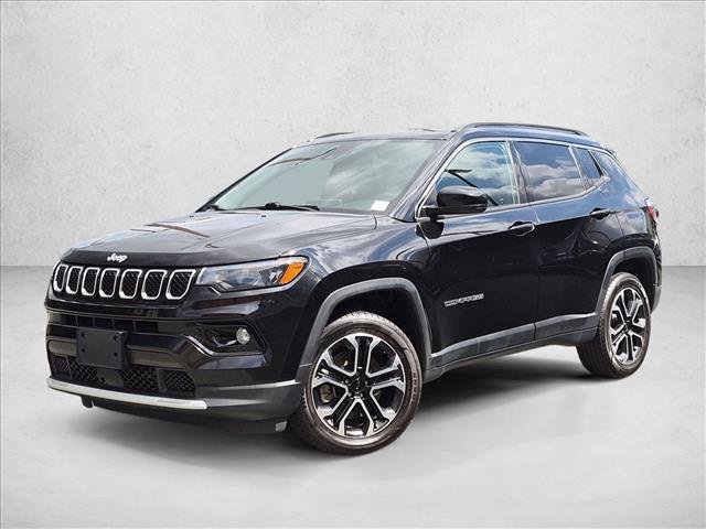 Used 2023 Jeep Compass Limited w/ Sun and Sound Group AWD/4WD image 2