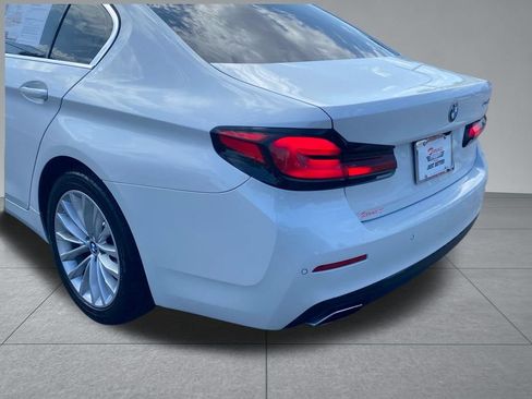 Used 2021 BMW 530i w/ Convenience Package RWD image 10