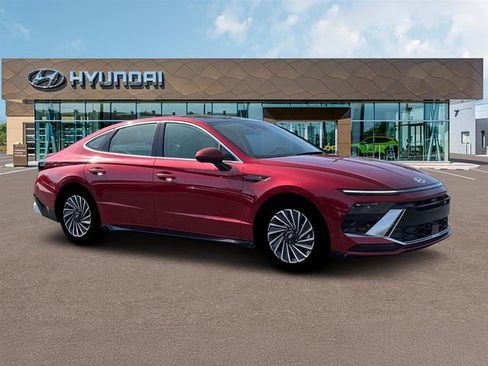 New 2026 Hyundai Sonata Limited FWD image 10