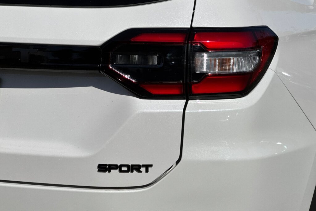 New 2026 Honda Pilot Sport image 34