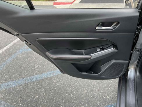 Used 2023 Nissan Altima 2.5 SR w/ SR Premium Package image 70