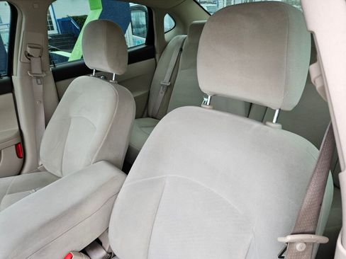 Used 2008 Buick LaCrosse CX image 12