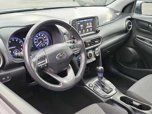 Used 2020 Hyundai Kona SEL w/ Cargo Package image 7