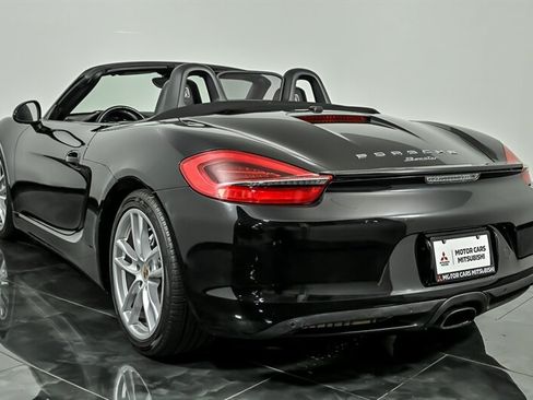 Used 2014 Porsche Boxster RWD image 7