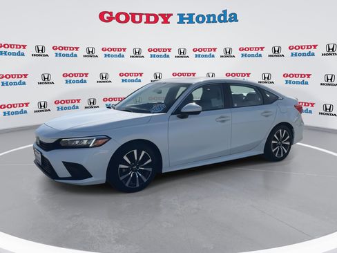 Certified 2023 Honda Civic EX image 5