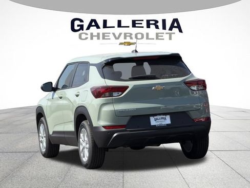 New 2026 Chevrolet TrailBlazer LS w/ LS Convenience Package FWD image 5