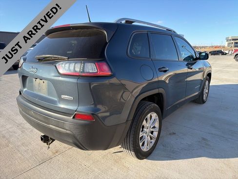 Used 2021 Jeep Cherokee Latitude image 5