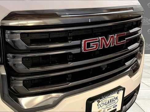 Used 2023 GMC Acadia AT4 w/ Technology Package AWD/4WD image 13