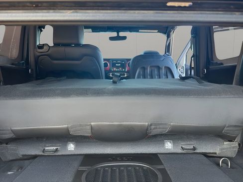 Used 2020 Jeep Wrangler Rubicon image 34