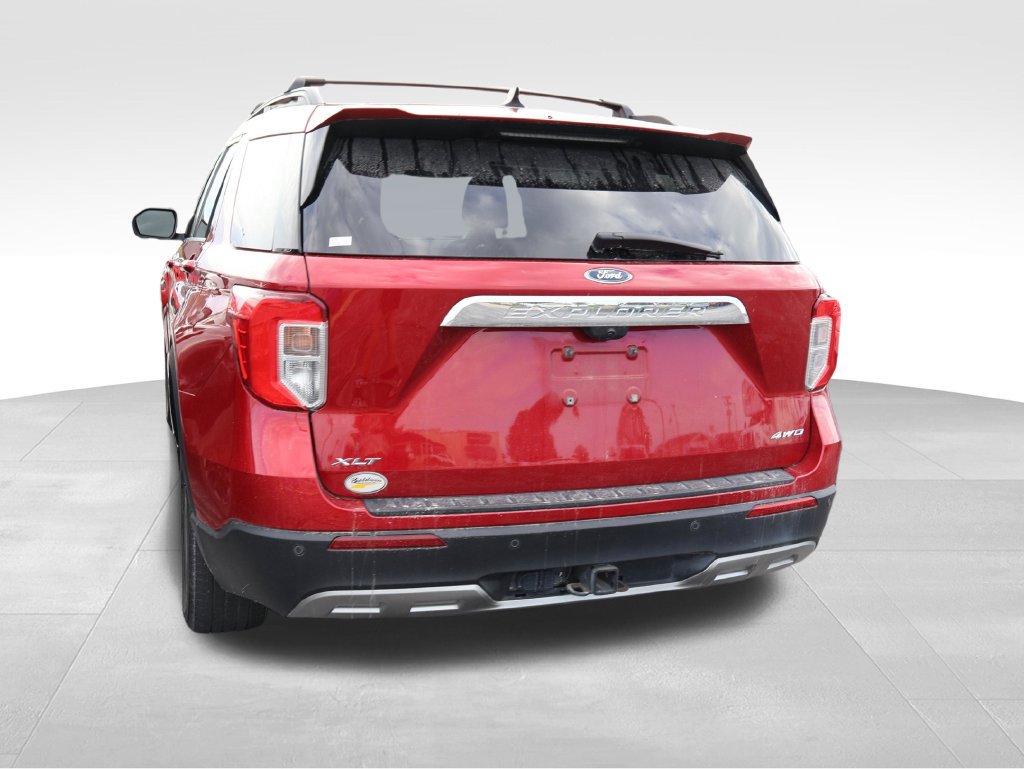 Used 2022 Ford Explorer XLT w/ Equipment Group 202A AWD/4WD image 20