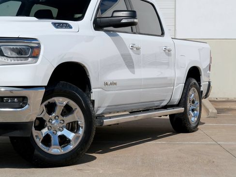 Used 2019 RAM 1500 Big Horn RWD image 23