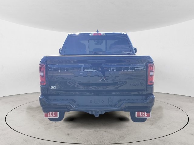 New 2026 RAM 1500 Express AWD/4WD image 5