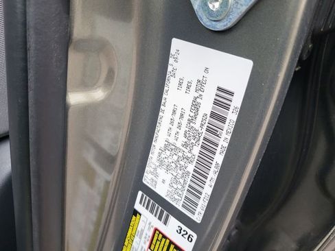 Used 2024 Toyota Tacoma TRD Off-Road image 29