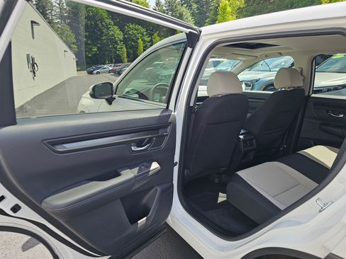Used 2023 Honda CR-V EX image 17