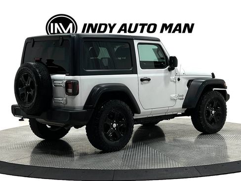 Used 2020 Jeep Wrangler Sport AWD/4WD image 4